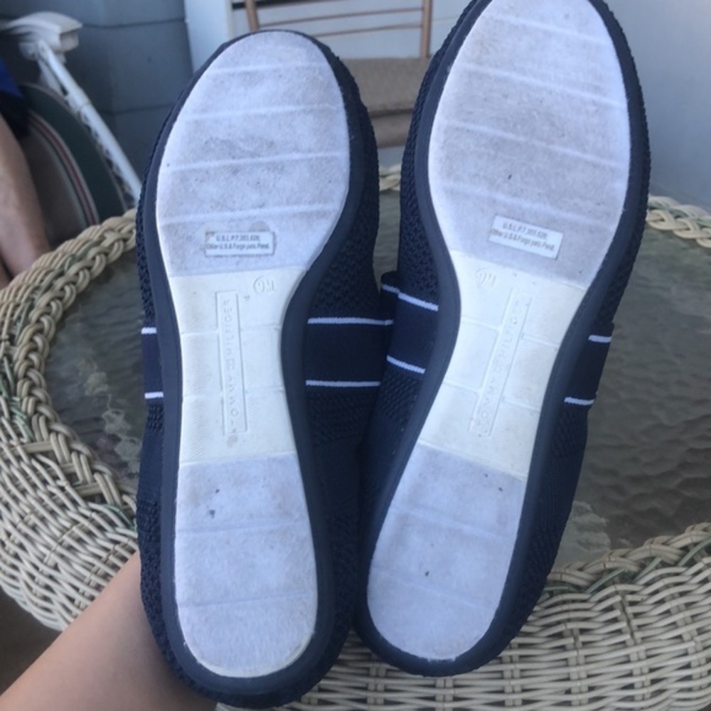 Tommy Hilfiger flat shoes - Picture 7 of 8